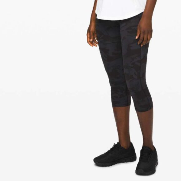 lululemon athletica Pants - Lululemon Fast and Free Crop II 19" *Non-Reflective